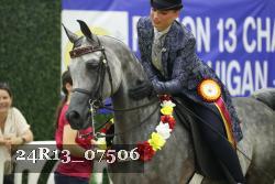 24R13_07506 thumbnail
