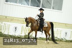 24R13_07574 thumbnail