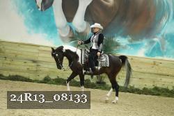24R13_08133 thumbnail