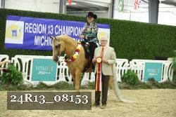 24R13_08153 thumbnail