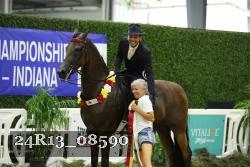 24R13_08590 thumbnail