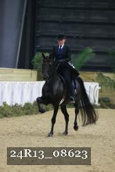 24R13_08623 thumbnail