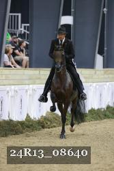 24R13_08640 thumbnail