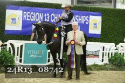 24R13_08742 thumbnail