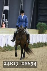 24R13_08854 thumbnail
