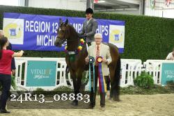 24R13_08883 thumbnail