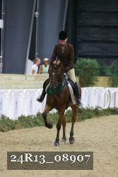 24R13_08907 thumbnail