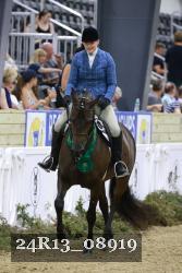24R13_08919 thumbnail