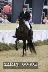 24R13_08984 thumbnail