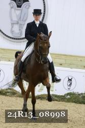 24R13_08998 thumbnail
