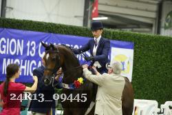 24R13_09445 thumbnail