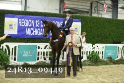 24R13_09449 thumbnail