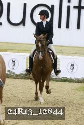 24R13_12844 thumbnail