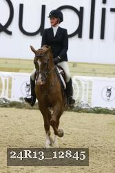 24R13_12845 thumbnail