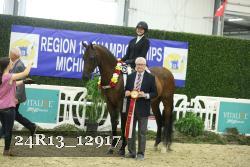 24R13_12917 thumbnail