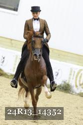 24R13_14352 thumbnail