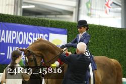 24R13_15816 thumbnail