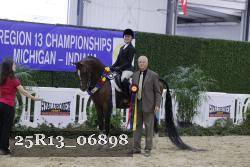 25R13_06898 thumbnail