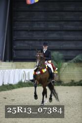 25R13_07384 thumbnail