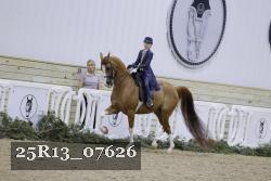 25R13_07626 thumbnail
