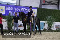 25R13_07643 thumbnail