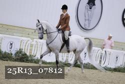 25R13_07812 thumbnail
