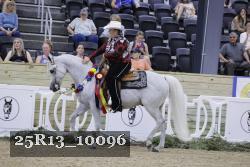 25R13_10096 thumbnail