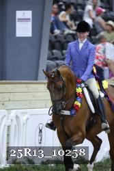 25R13_10258 thumbnail
