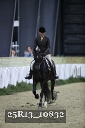 25R13_10832 thumbnail