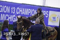 25R13_11957 thumbnail