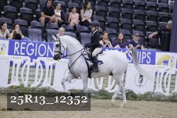 25R13_12352 thumbnail