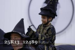 25R13_12489 thumbnail