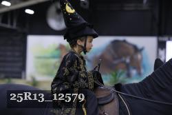 25R13_12579 thumbnail