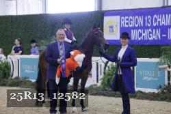 25R13_12582 thumbnail