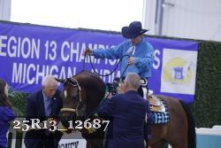 25R13_12687 thumbnail