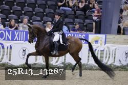 25R13_13287 thumbnail