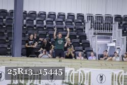 25R13_15445 thumbnail