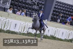 25R13_15832 thumbnail
