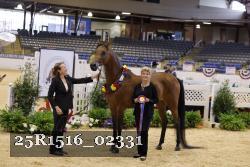 25R1516_02331 thumbnail