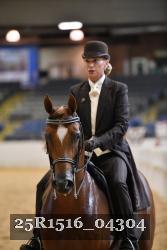 25R1516_04304 thumbnail
