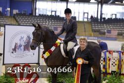 25R1516_04666 thumbnail