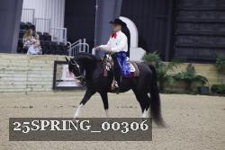25SPRING_00306 thumbnail