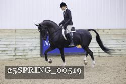 25SPRING_00519 thumbnail
