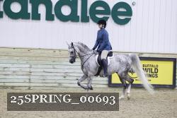 25SPRING_00693 thumbnail