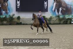 25SPRING_00906 thumbnail