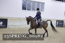 25SPRING_00982 thumbnail