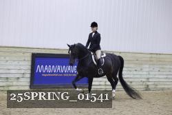 25SPRING_01541 thumbnail