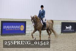 25SPRING_01542 thumbnail