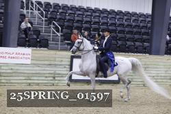25SPRING_01597 thumbnail