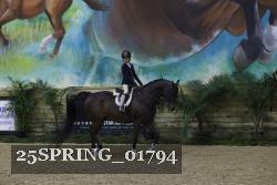 25SPRING_01794 thumbnail